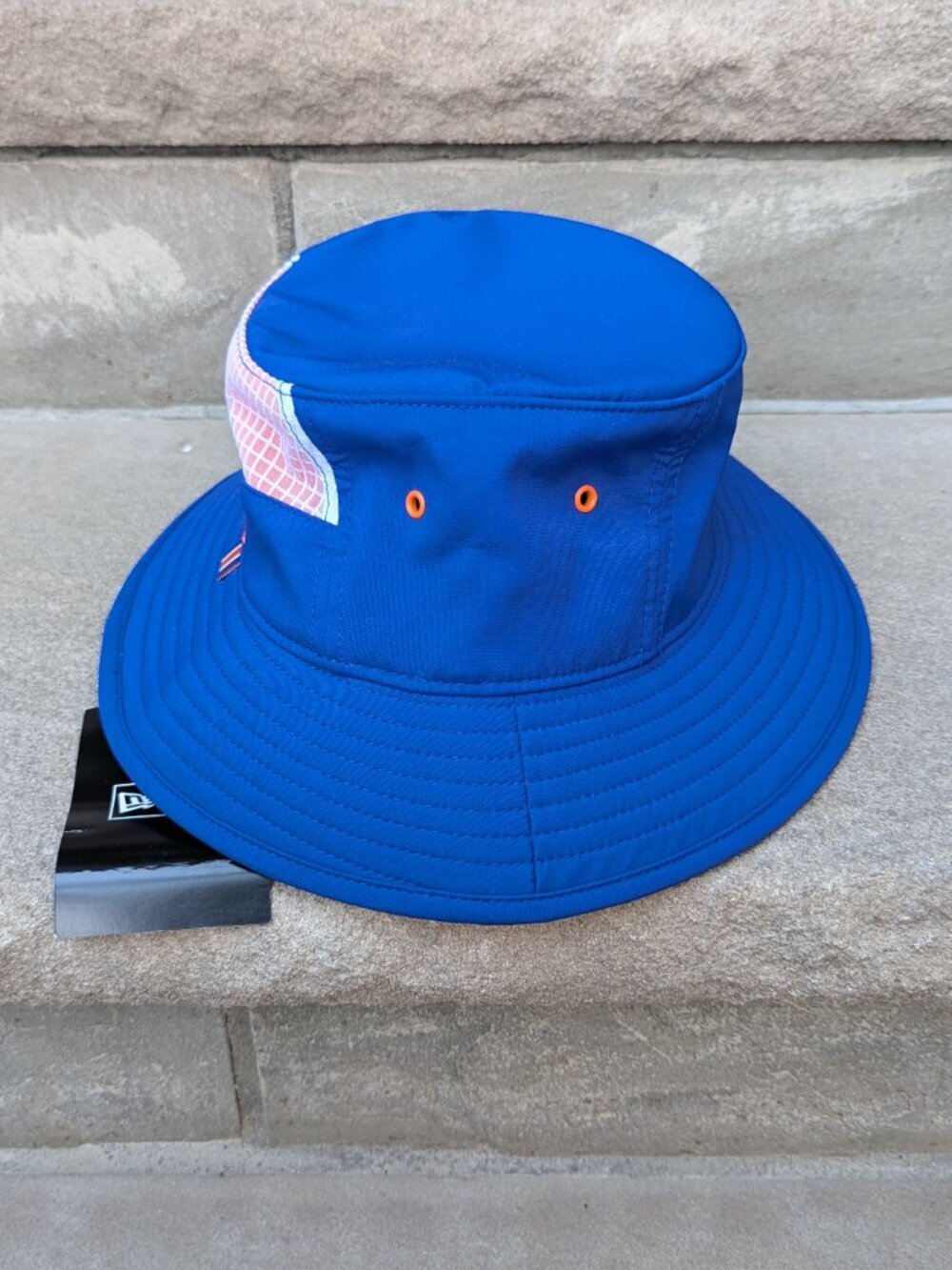 New York Knicks Tilley Bucket Hat NEW - Picture 4 of 9